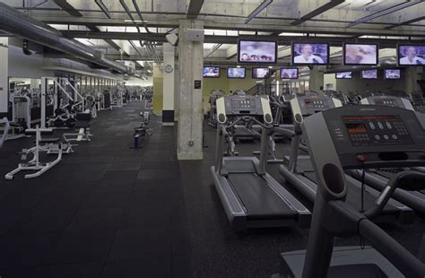 Equinox Fitness Club, San Mateo - Hillhouse Construction