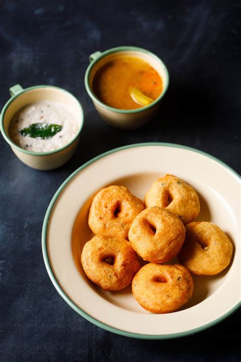 Medu Vada Recipe | Sambar Vada