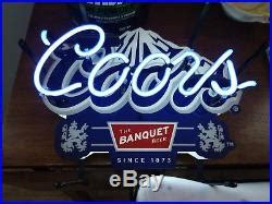 Coors beer neon light sign Vintage | Vintage Neon Sign