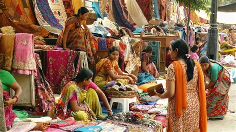 Markets in Delhi | Delhi Markets | Shopping in Delhi