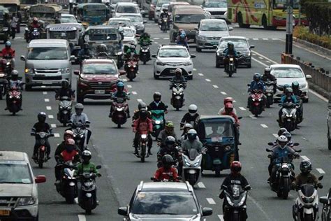 MMDA: Metro traffic woes back due to infra projects