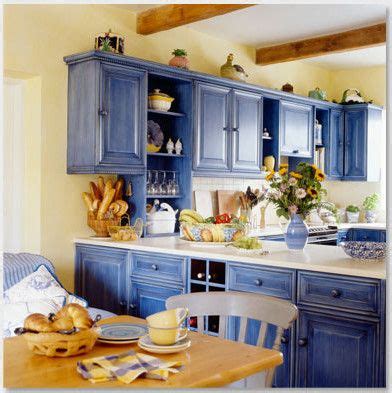 Classic kitchen cabinet colors | Kitchen cabinets makeover, Kitchen remodel, Kitchen colors