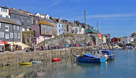 Mevagissey Harbour | Cornwall Guide Images