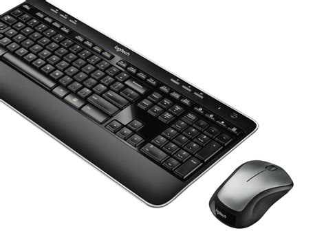 Logitech MK520 Wireless Keyboard Mouse Combo Multicolor