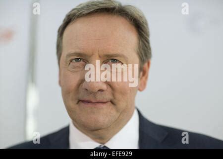 Neil Dudgeon is introduced as the new Detective Chief Inspector on ZDF ...