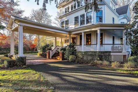 1903 Historic House In Shrewsbury Boro New Jersey — Captivating Houses