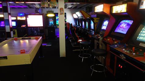 Brian's Basement Arcade Bliss - A Gameroom Showcase