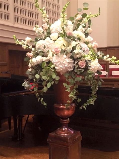 Blush and white altar arrangement. Designed by www.labellablooms.com ...