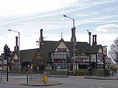 Category:Pubs in Enfield Town - Wikimedia Commons