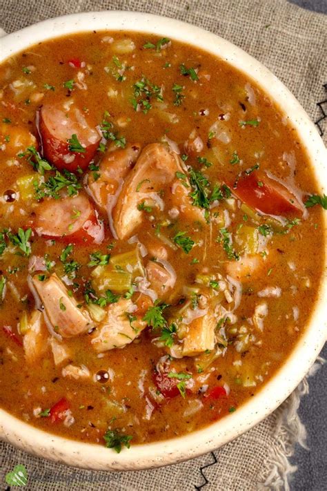 Chicken and Sausage Gumbo Recipe - A Quick and Easy Creole Dish ...