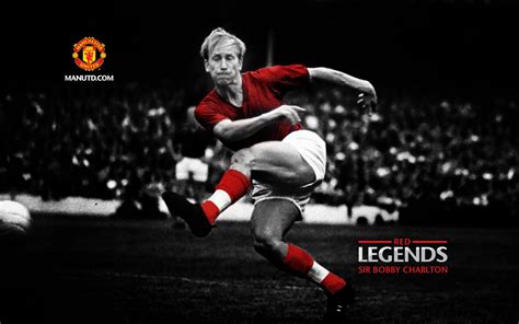 Sir Bobby Charlton-Red Legends-Manchester United wallpaper-2560x1600 ...