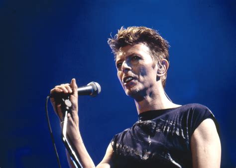 Hear David Bowie's Rare 'Live Eno Mix' of 'The Man Who Sold the World' - Rolling Stone