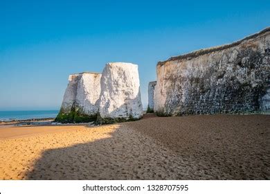 656 Botany Bay Beach Kent Images, Stock Photos & Vectors | Shutterstock