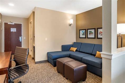 COMFORT INN & SUITES $98 ($̶1̶0̶6̶) - Updated 2022 Prices & Hotel Reviews - Harrisonburg, VA