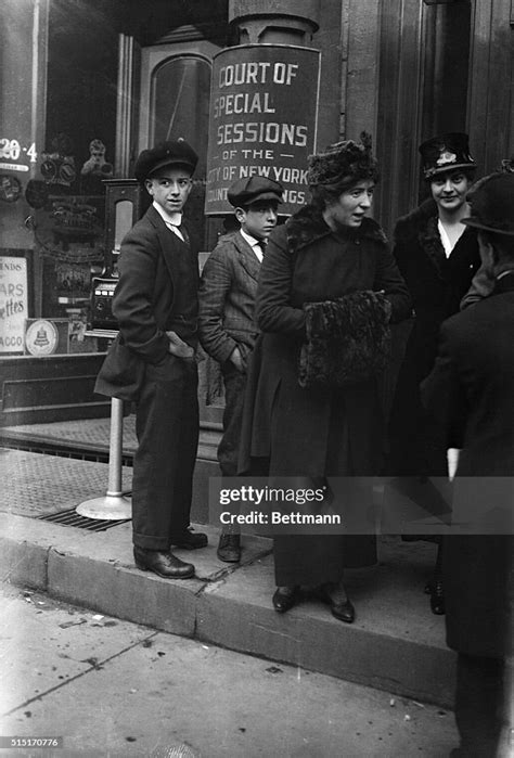 Miss Rose Pastor Stokes at the Sanger Trial at the Court of Special... News Photo - Getty Images