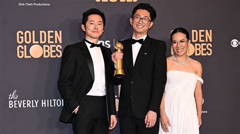 Ali Wong makes history as "Beef" sweeps Golden Globes