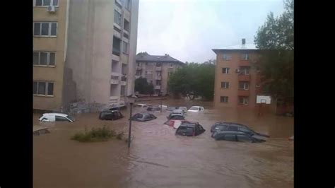 Doboj poplave, voda progutala automobile -Doboj flood waters engulfed cars 15.05.2014 - YouTube