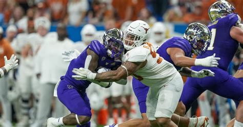 Texas Longhorns DL Byron Murphy II Named To The Athletic's 'Freak List ...