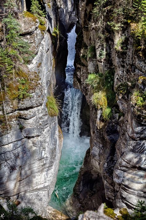 Maligne Canyon, Jasper National Park, Alberta, Canada [OC][2286x3428] : r/EarthPorn