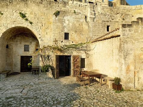 Sextantio Le Grotte Della Civita - Hotel In Ancient Caves