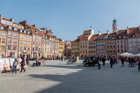 10 Things You Didn't Know About Warsaw's Old Town Square