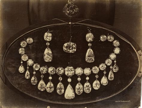 History of Famous Jewels and Collections: Diamonds of Empress Eugenie 1873 | Royal jewelry ...