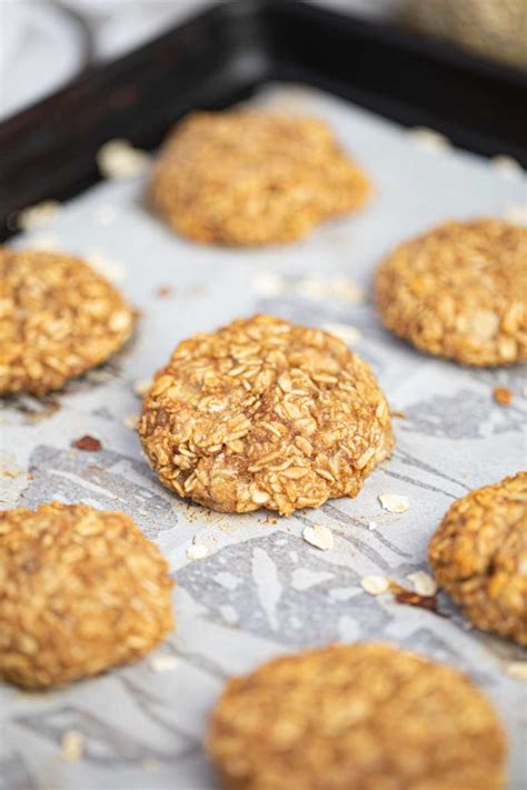 Oatmeal Banana Cookies (3 Ingredients!) - Cooking Made Healthy