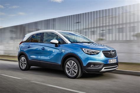 2019 Opel Crossland X Welcomes New Engine, Leather Upholstery ...