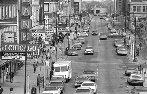 These Old Photos Show Off Chicago's History | UrbanMatter