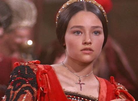 Romeo and Juliet 1968 - Juliet | Olivia hussey, Beauty, Cross necklace