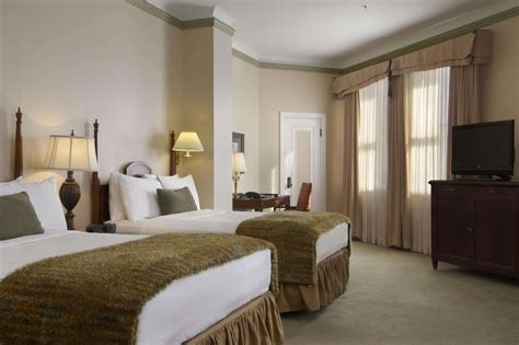 Fairmont Hotel Macdonald Edmonton, Alberta, CA - Reservations.com