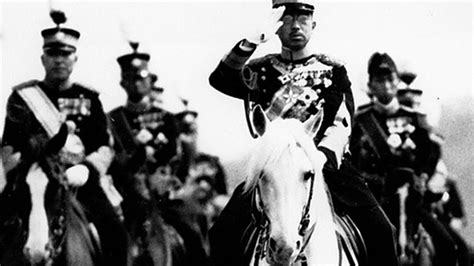 Macarthur And Hirohito