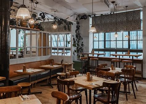 FLAT IRON, London - Soho Wharf 1 Clink St, Southwark - Updated 2024 Restaurant Reviews & Photos ...