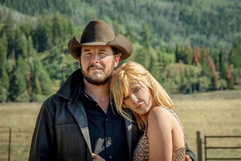 'Yellowstone' Season 4 Casting Shake-Up Has Fans Convinced Beth Dutton ...