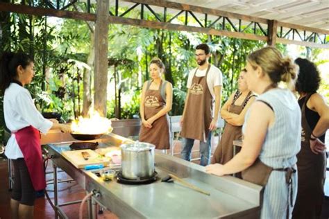 Chiang Mai Thai Cookery School 2 day, 1 night package – Orbit Tours Thailand