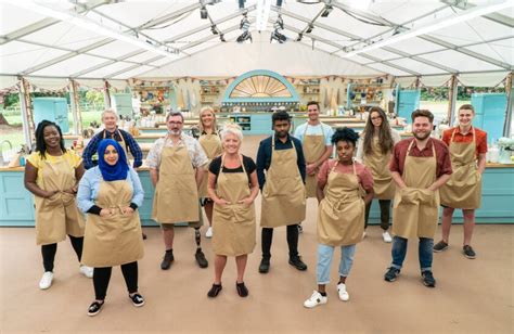 'Great British Baking Show' 2020 is COVID-free comfort food - Los Angeles Times