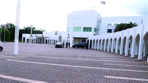 Buhari meets with former President Jonathan at Aso Rock villa