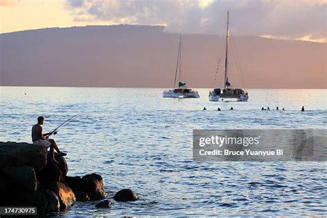 Lahaina Harbor Photos and Premium High Res Pictures - Getty Images