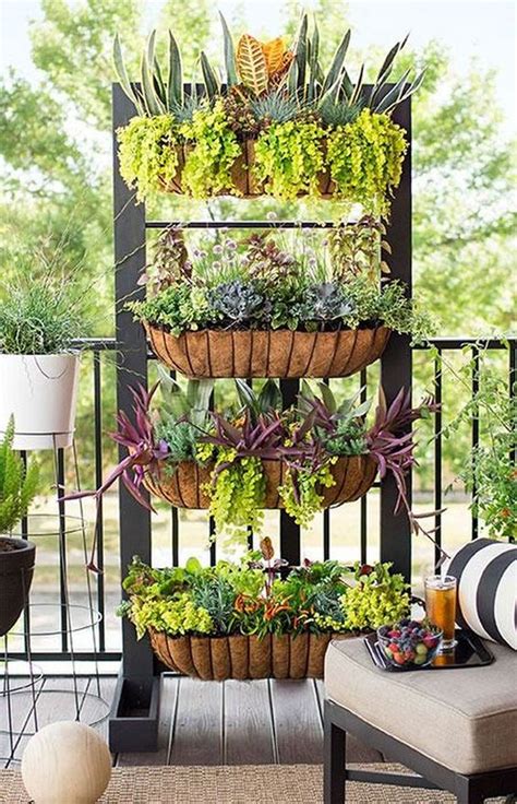 Vertical Garden; How To Make it, Its Benefits and Ideas ...