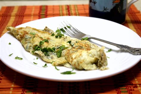 Omelette au Fromage | How to make French Style Cheese Omelette