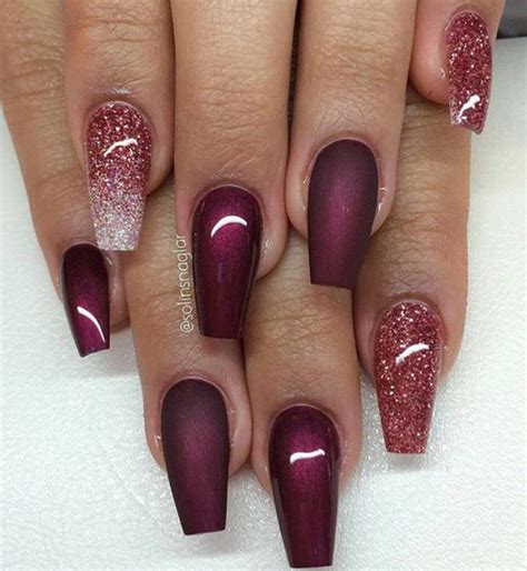 12 Best Maroon Acrylic Nails to Try in 2024 – NailDesignCode