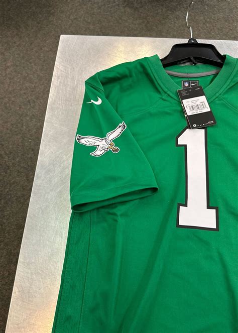 Philadelphia Eagles’ Kelly Green Throwback Retail Jerseys Leak ...