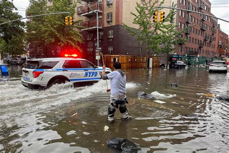 Photos show torrential rain wreaking havoc on New York City, North Jersey - TGM Radio