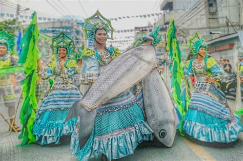 Bangus Festival kicks off in Dagupan City | ABS-CBN News