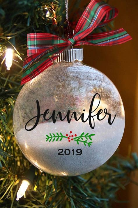 Personalized Christmas Ornament - Custom Name Gift for Friend or ...