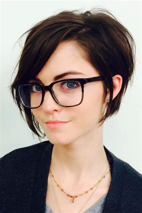 Hairstyles With Round Glasses : 20 Ideas Of Short Haircuts For Round Faces And Glasses ...