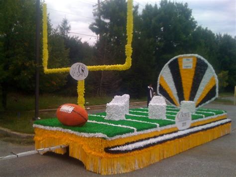 Homecoming floats, Parade float, Christmas float ideas