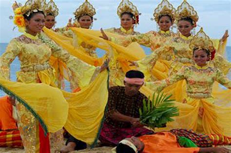 Jomm Terengganu Selalu...: Tarian Ulek Mayang