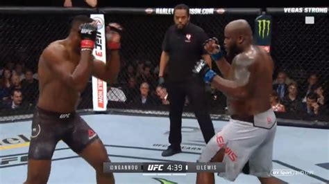 Francis Ngannou vs Derrick Lewis (Full Fight) [watch for 15 min] : r ...