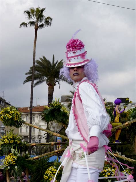 Carnaval de Nice 2017: Fabulous Costumes, Finale Fit for a King - France Today